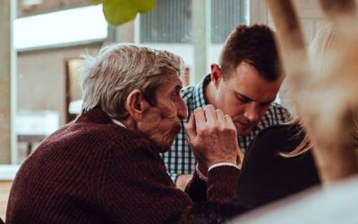 Groups for carers of people with dementia
